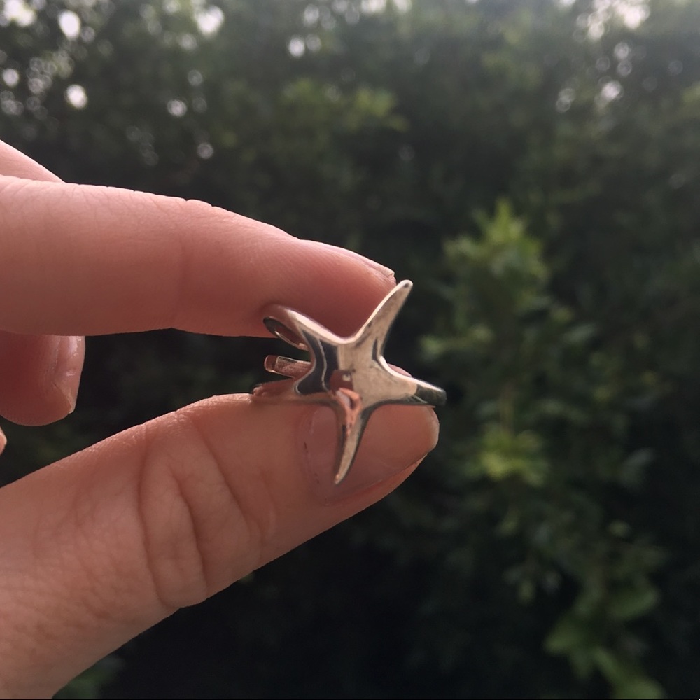 Chunky starfish .925 sterling silver ring. Size 8
